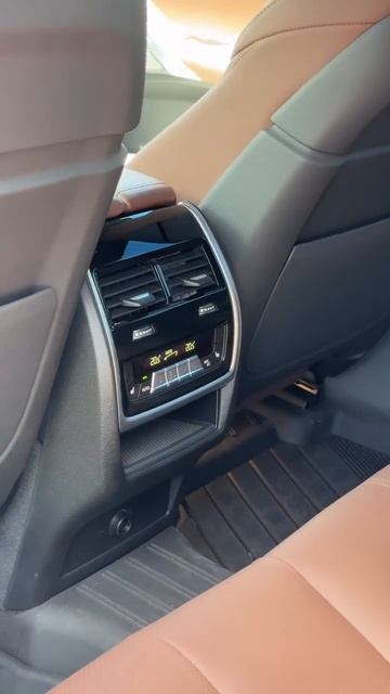 BMW X6 Мощный, стильный и непревзойденный! #автоизкореи #bmw #x6  #luxury