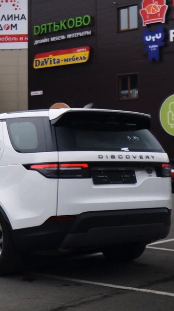 Брутальный Land Rover Discovery | Как выглядит изнутри?