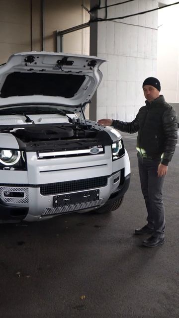 БОМБИЧЕСКИЙ Land Rover Defender 2-го поколения! Что у него внутри ❓