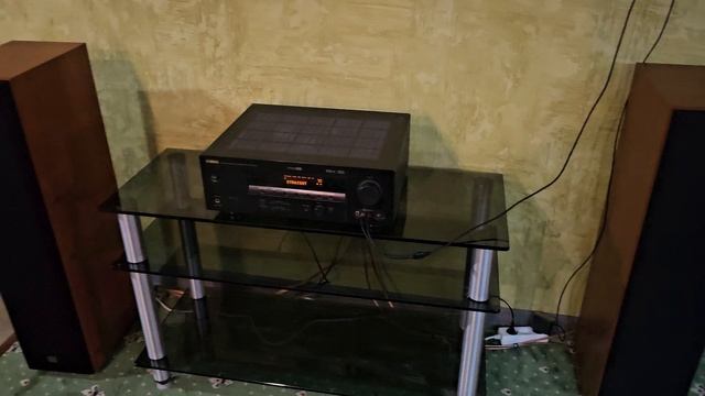 Как слушать яндекс станцию через большие колонки