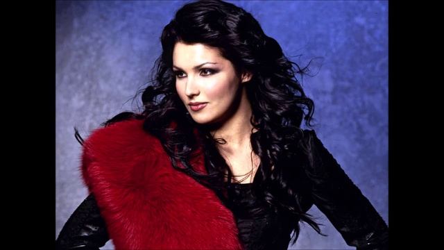 Мирно ночь благовонная