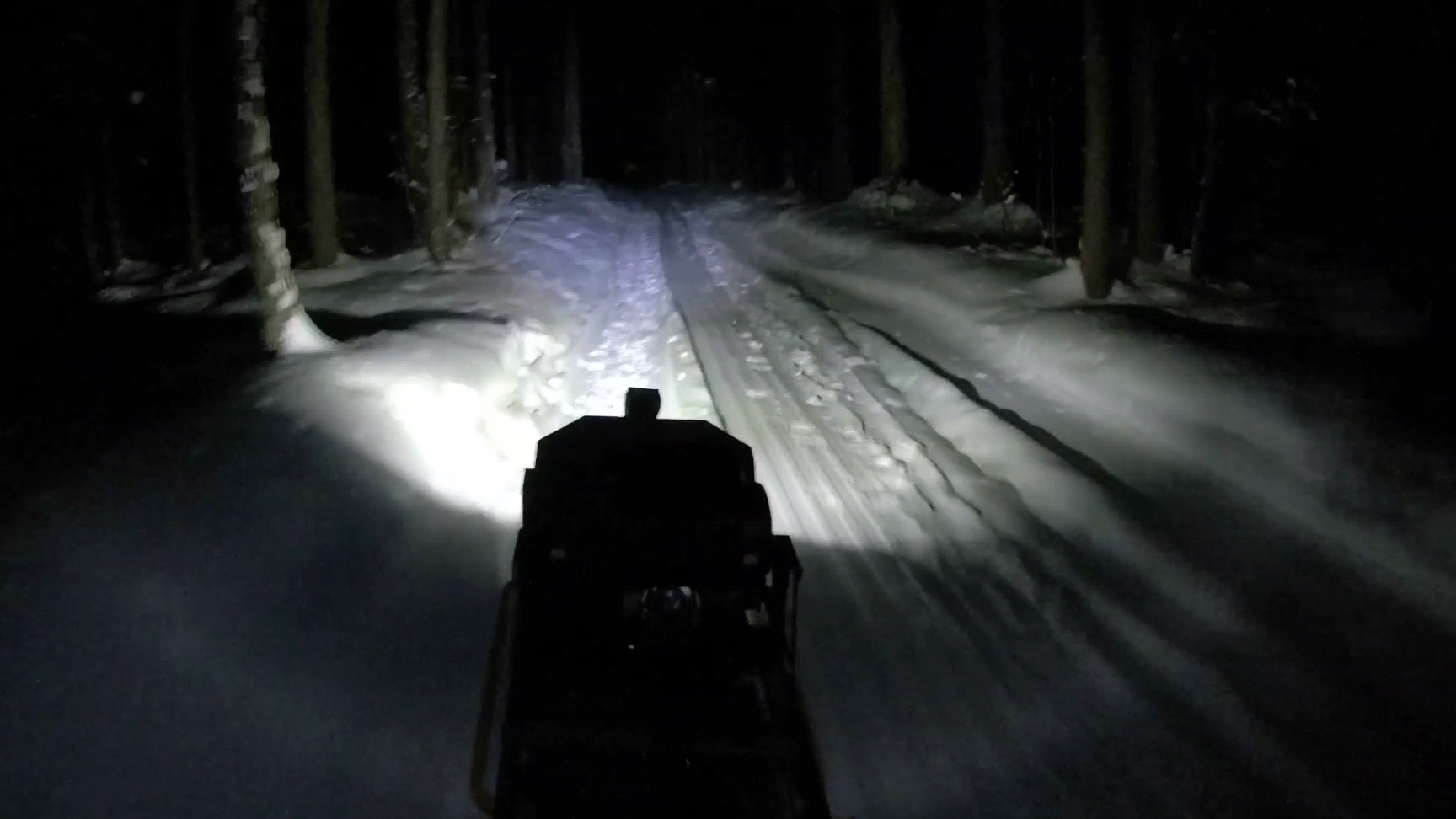 Потеря потерь. Обкатка двигателя. Мотобуксировщик Бурлак Пионер. .mp4