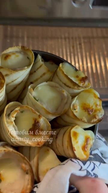 ЛАВАШ С ФАРШЕМ И СУЛУГУНИ