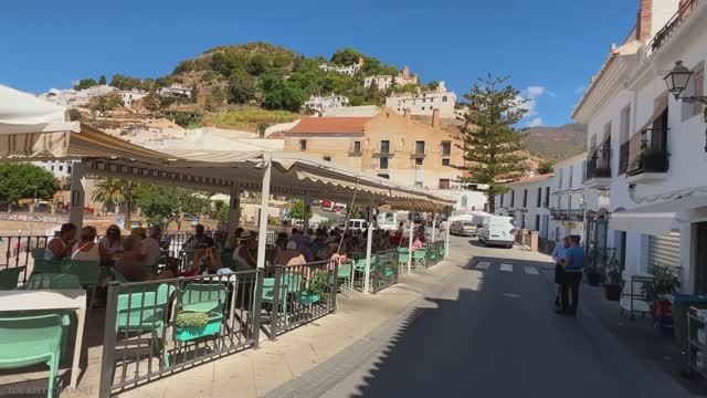 SmartTV 4K ➤ Фрихилиана - красивая белая деревня в Андалусии, Испания!