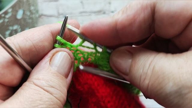 Варежки "Малинка", часть 3,мастер -класс