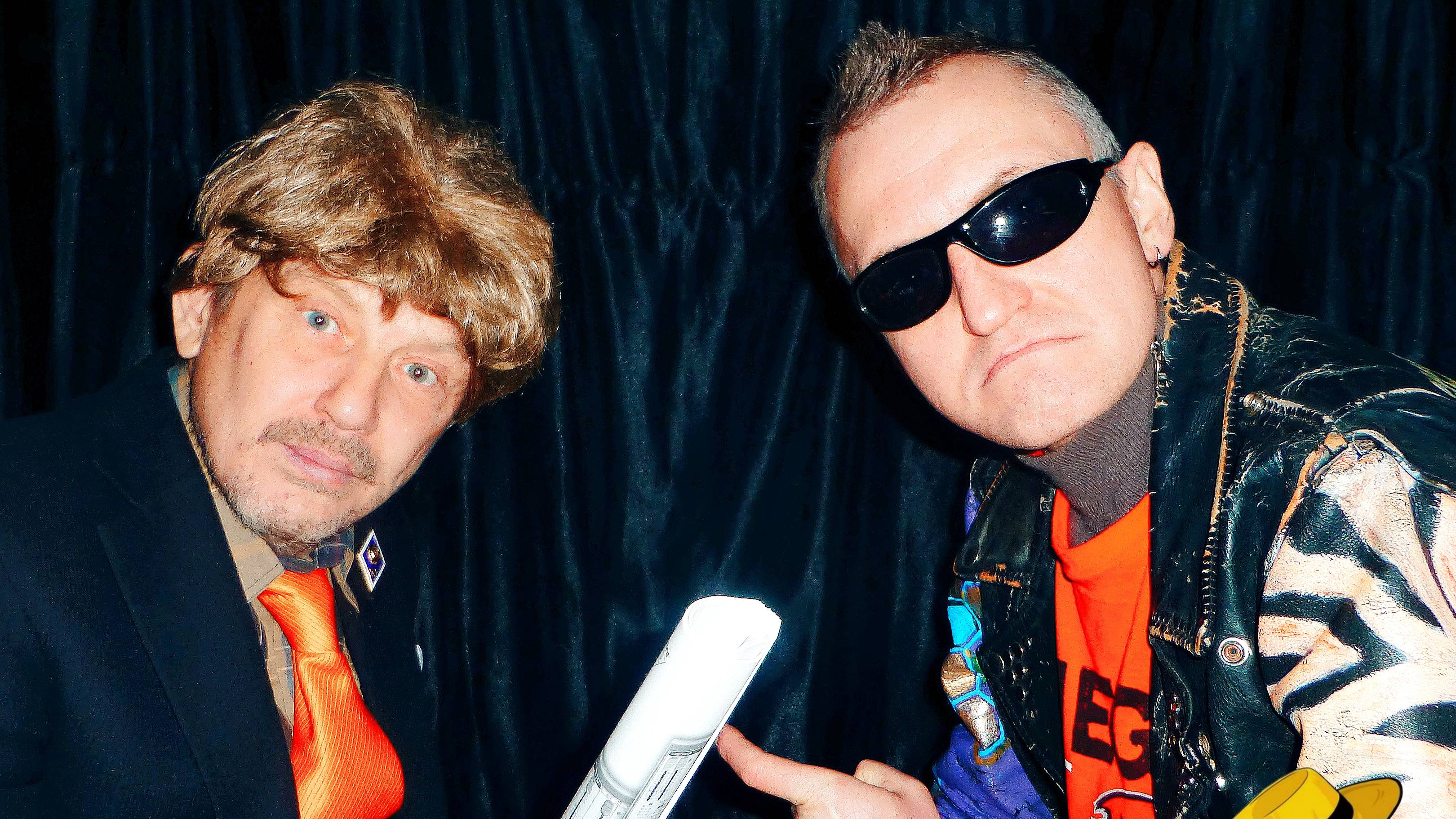 Шляпа Бэнд International -Ухо презхидента!