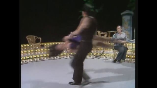 Apache Dance - Larry Grayson-FRENCH CAFE - Yvonne Michel & Eric (720p)