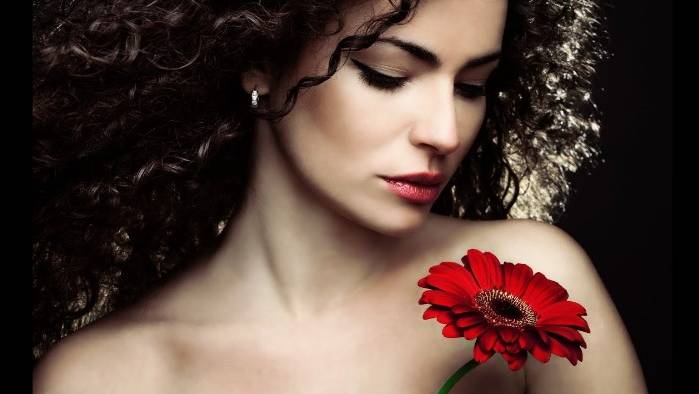 Стих "Я-женщина"