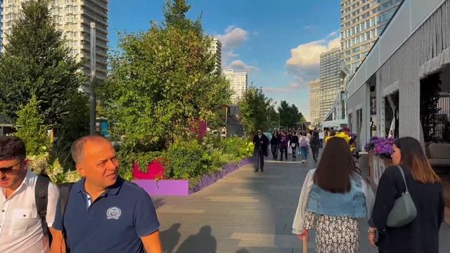 МОСКВА: ДЕВУШКИ И ПАРНИ, КОТОРЫЕ ПОРАЖАЮТ! 💥 ПРОГУЛКИ ПО СТОЛИЦЕ! 💓