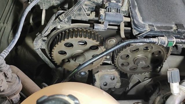 ЛАДА ВЕСТА 1,6 .Замена ГРМ и помпы.