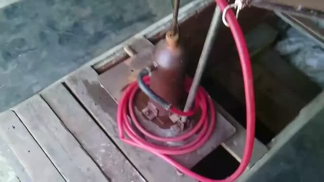 Самый самодельный центробежный  насос для воды  (1).homemade centrifugal water pump.mp4