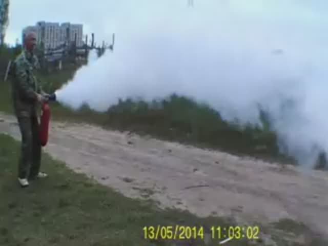 Самодельный ручной водяной насос из металлолома. часть 1.Homemade hand water pump from scrap metal.