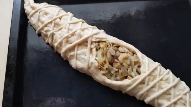 Как я губу раскатывала . (360p)