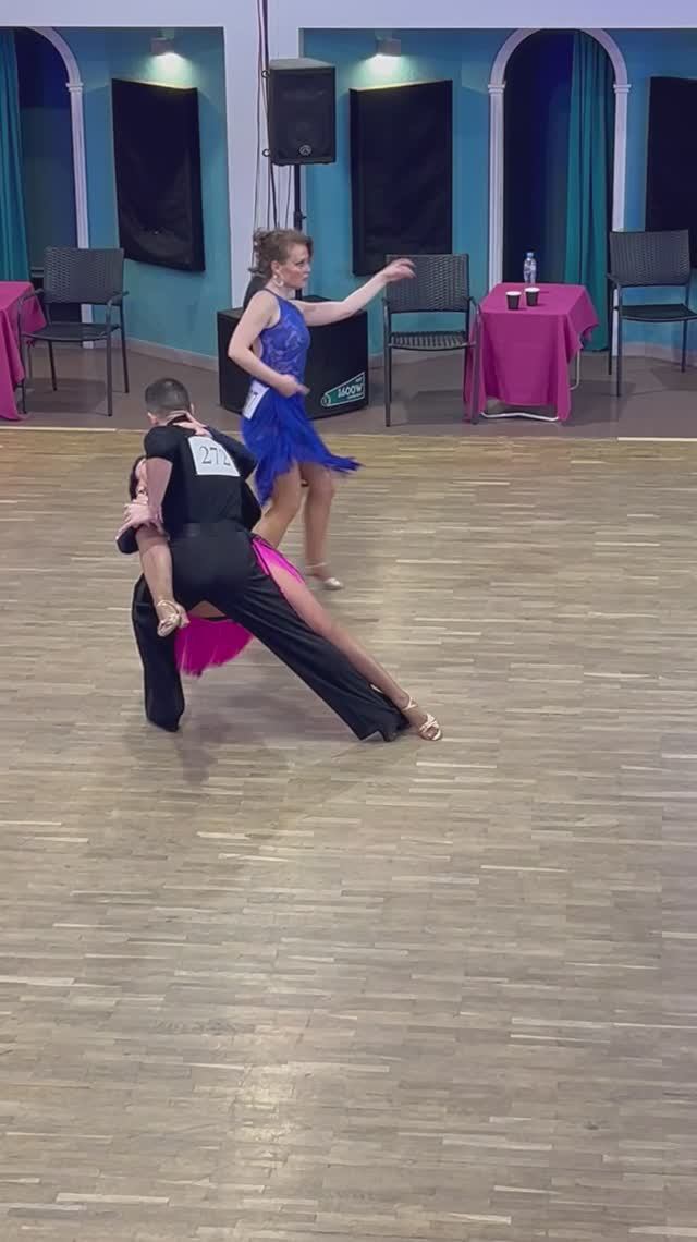 Шикарная румба в исполнении прекрасной пары Татьяны Д’Баржак и Александра Тимофеева