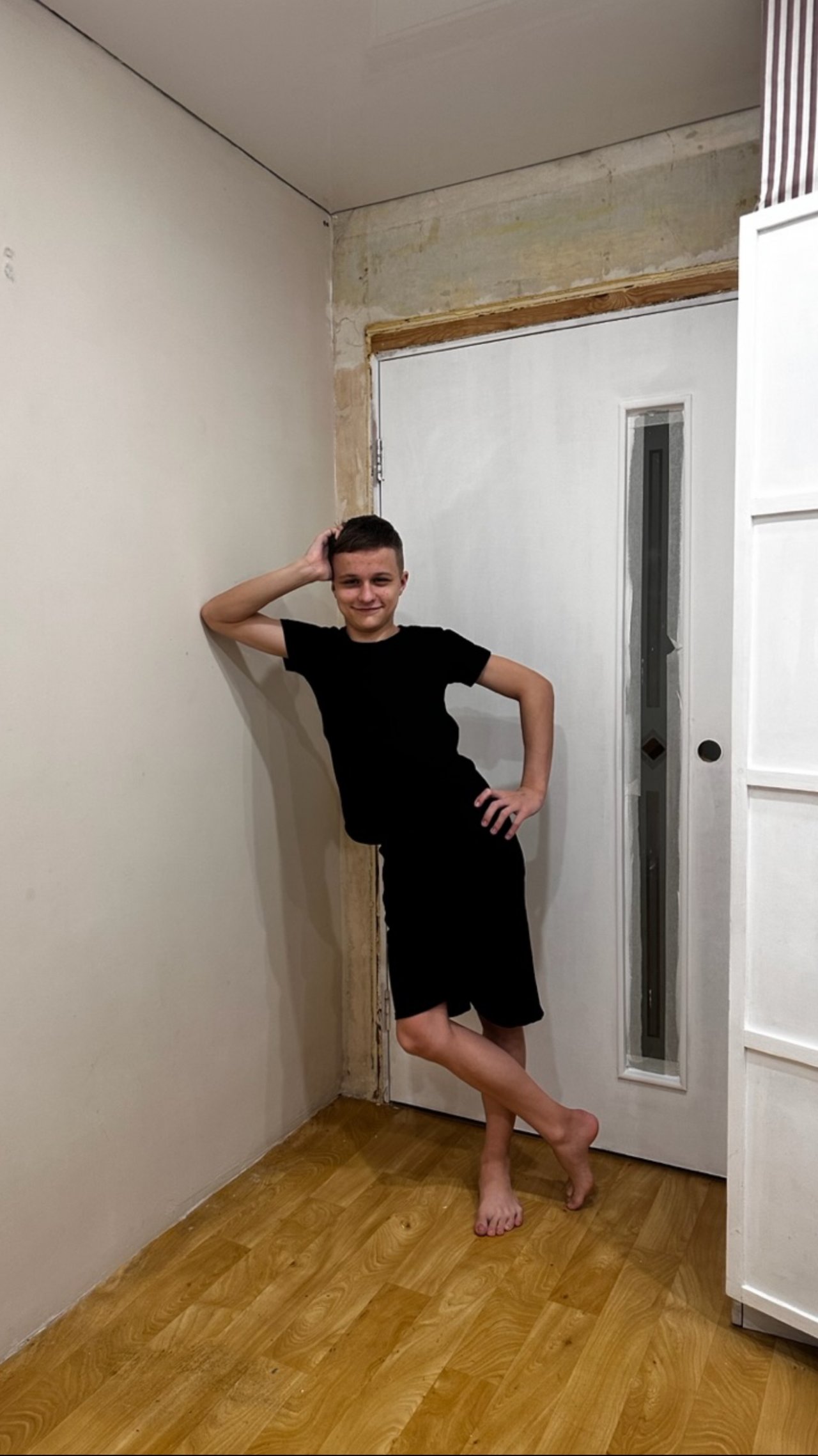 DIY. Шкаф-мини кладовка за дверью своими руками🤗