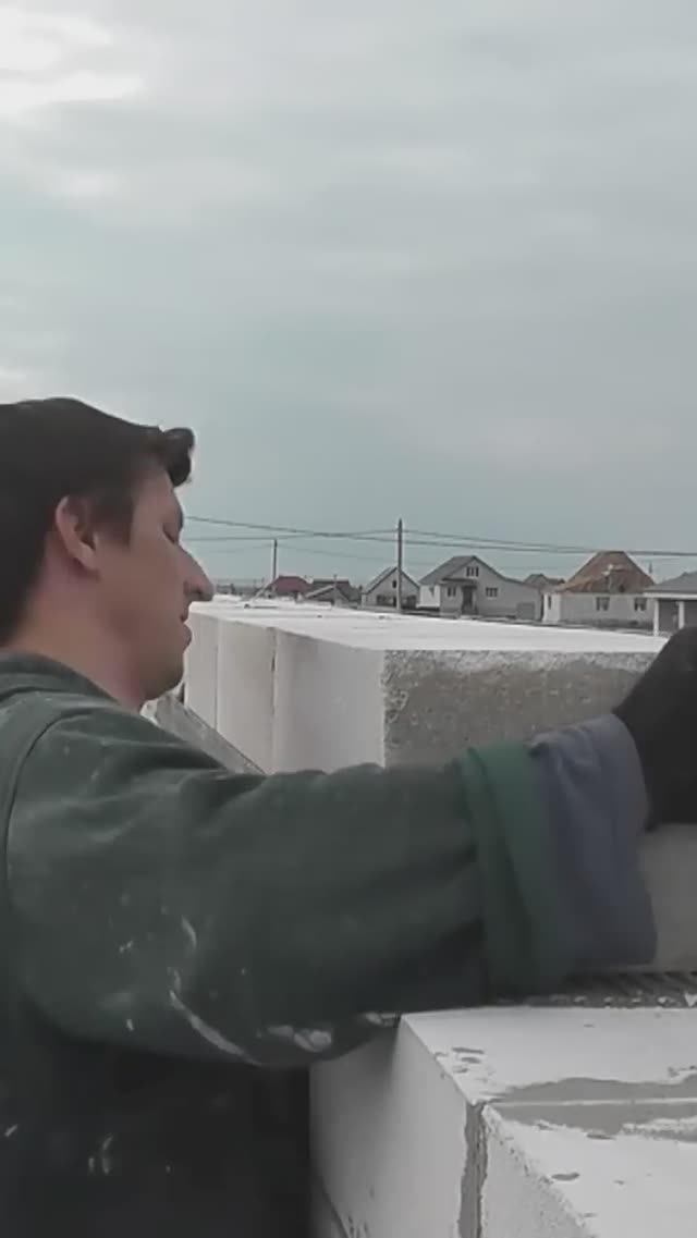 Более не повторил бы это при строительстве. #стройка #домсвоимируками  #shorts #самострой #diy