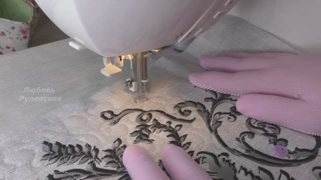 Не выбрасывайте старые полотенца, именно они нужны для того, чтобы сшить полезную вещь