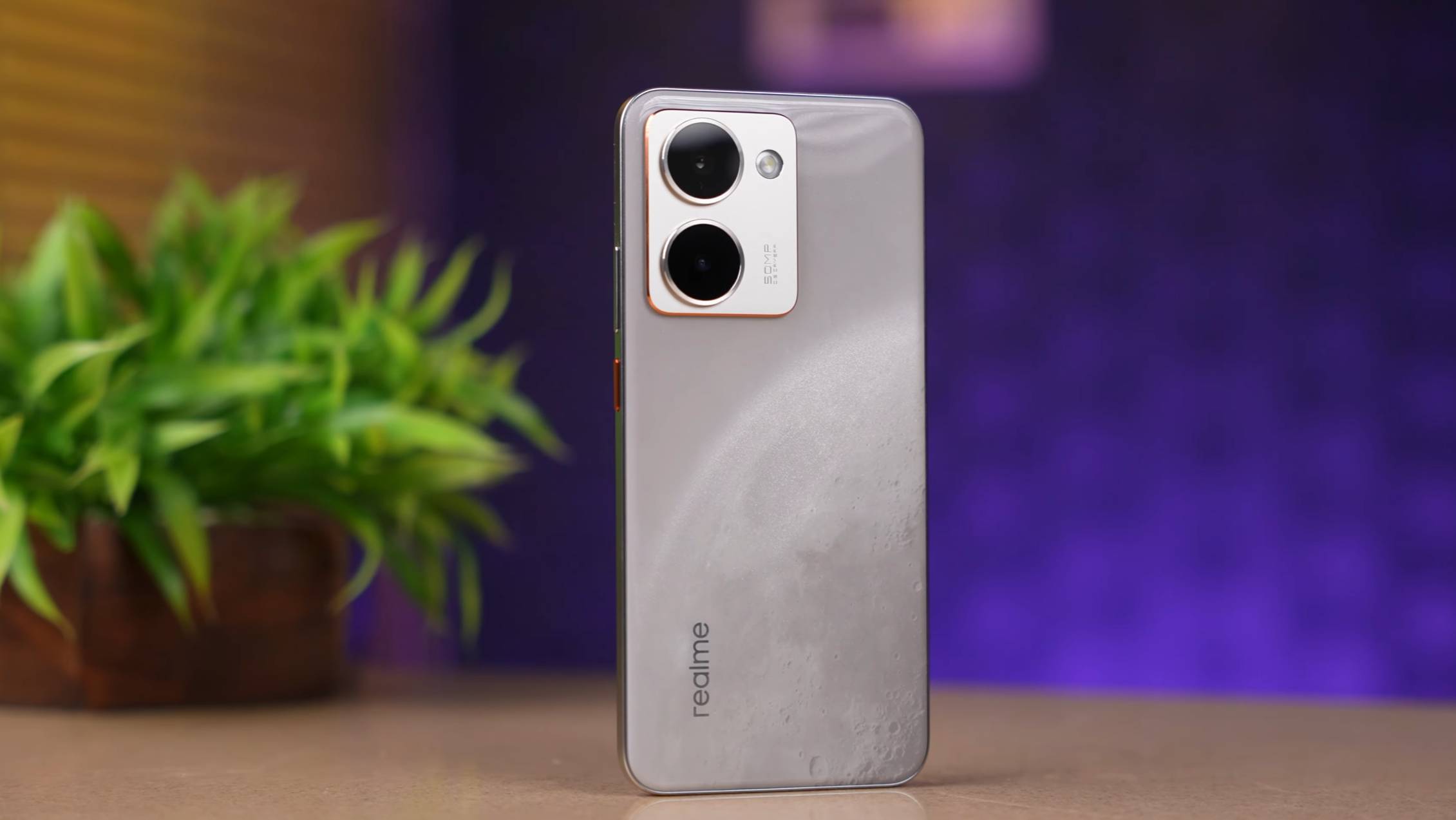 Realme P3 Ultra: лунный средне-бюджетник, с флагманской производительностью🔥😱