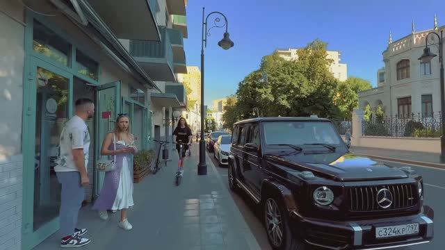 ✨ Улицы Москвы летом: секреты Патриков, Большой Никитской и Вознесенского переулка | Июль