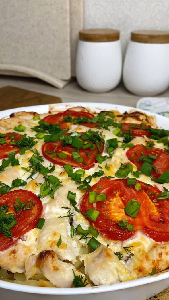 Ужин за считаные минуты, когда дел невпроворот! Куриная грудка со сливками с сыром и картофелем!