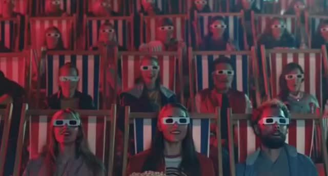 ....За счет чего мы видим в 3D ....