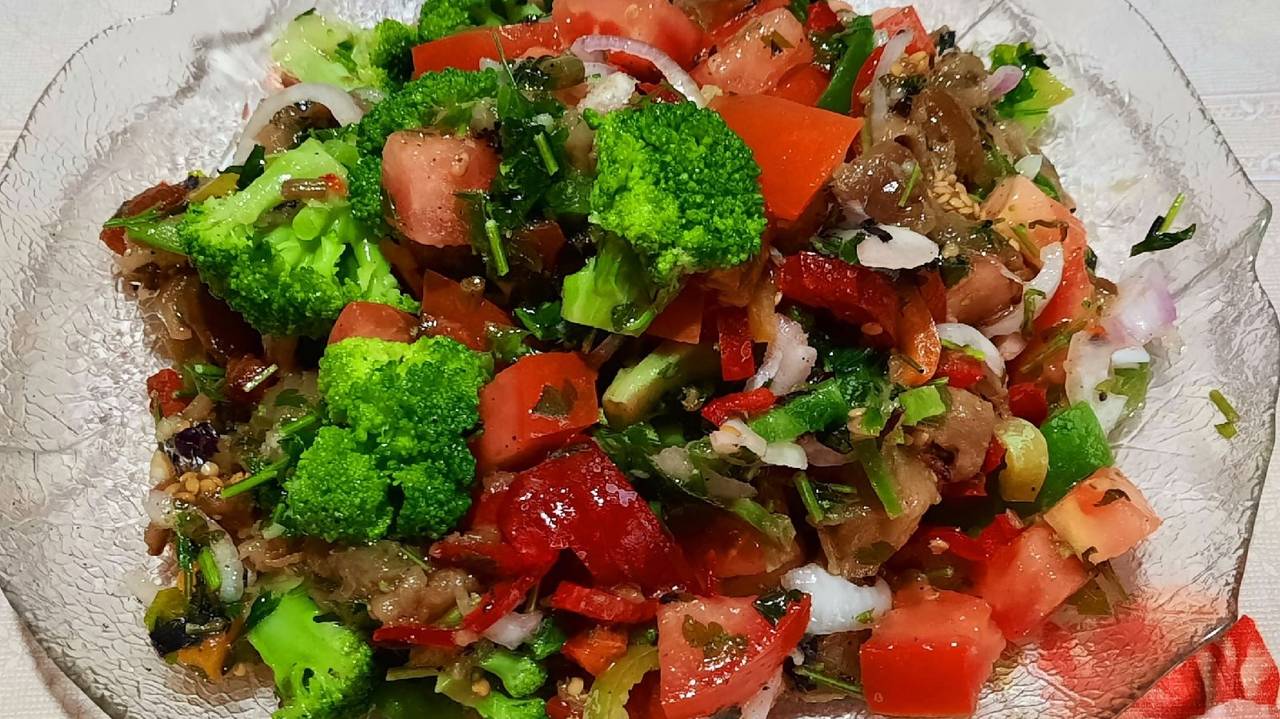 Могу есть такой САЛАТ хоть каждый день!! САЛАТ ИЗ МОРОЗИЛКИ!!