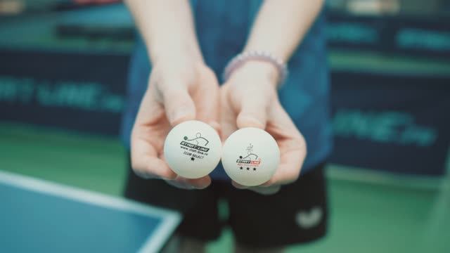 В чем разница между теннисными мячами 1 звезда и 3 звезды?