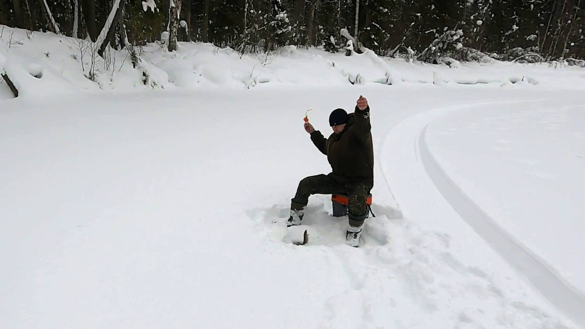 Заключительная поездка на лесную речку \ Не густо но и не пусто