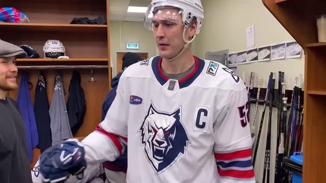 Победная раздевалка после матча со "Спартаком" в Москве