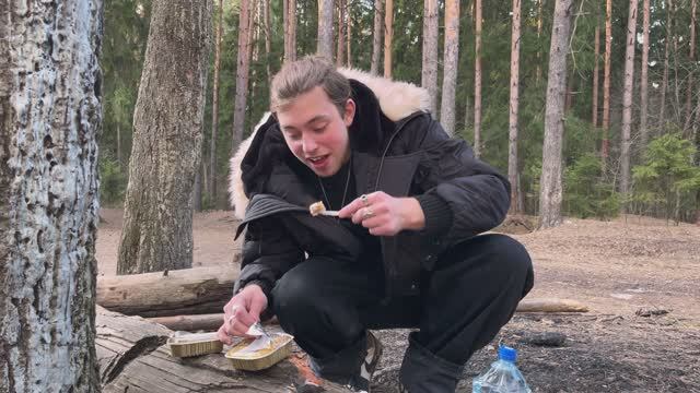 ССОЦ-122. Коробов Р. В., Мазалов О. Р., Ширанов М. К. À travers les épines jusqu'aux étoiles