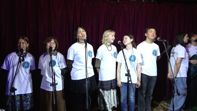 04 Ты куда бежишь кораблик - КСП Тоника