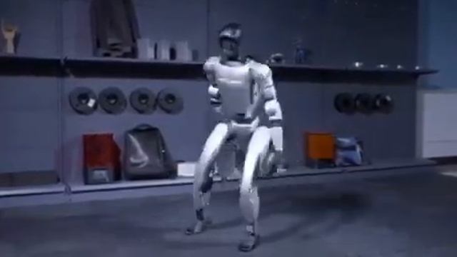 Санкт-Петербург.20.03.2025.Робот делающий сальто. Очевидное-невероятное. Ремейк с @vavilov_assistant