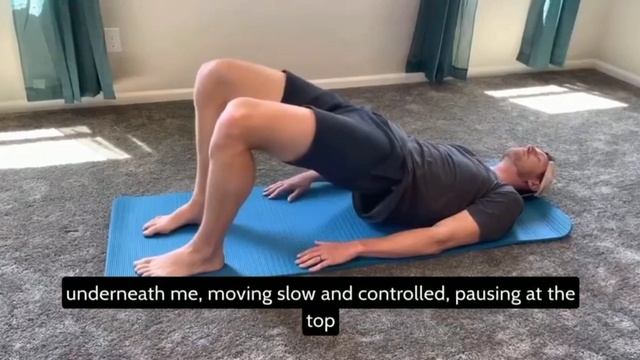 Врач подсказал 3 лучших упражнений для спины на своей страничке в Xвиттере