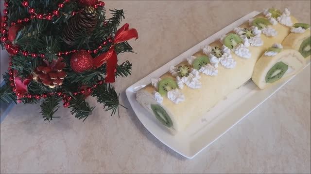 Рулет БЕЗ МУКИ и РАЗРЫХЛИТЕЛЯ.Бисквитный рулет со Вкусом КИВИ и Ароматом АПЕЛЬСИНА