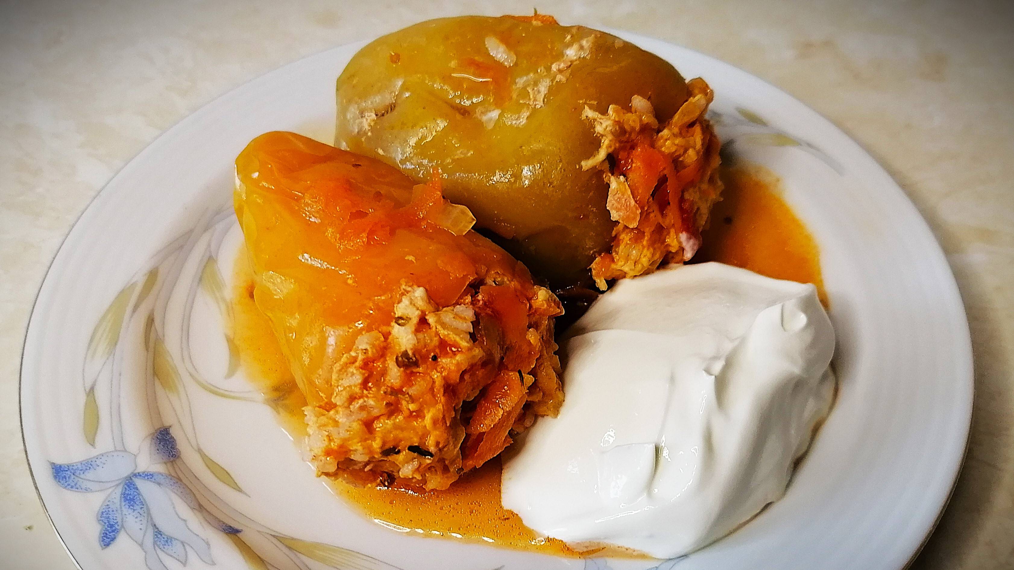 Фаршированные перцы из осенних заготовок