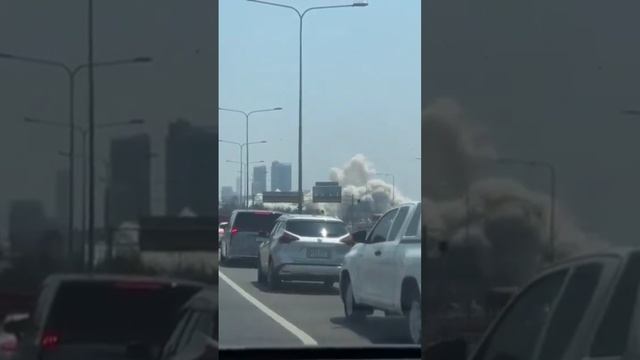 Сильное землетрясение в азии