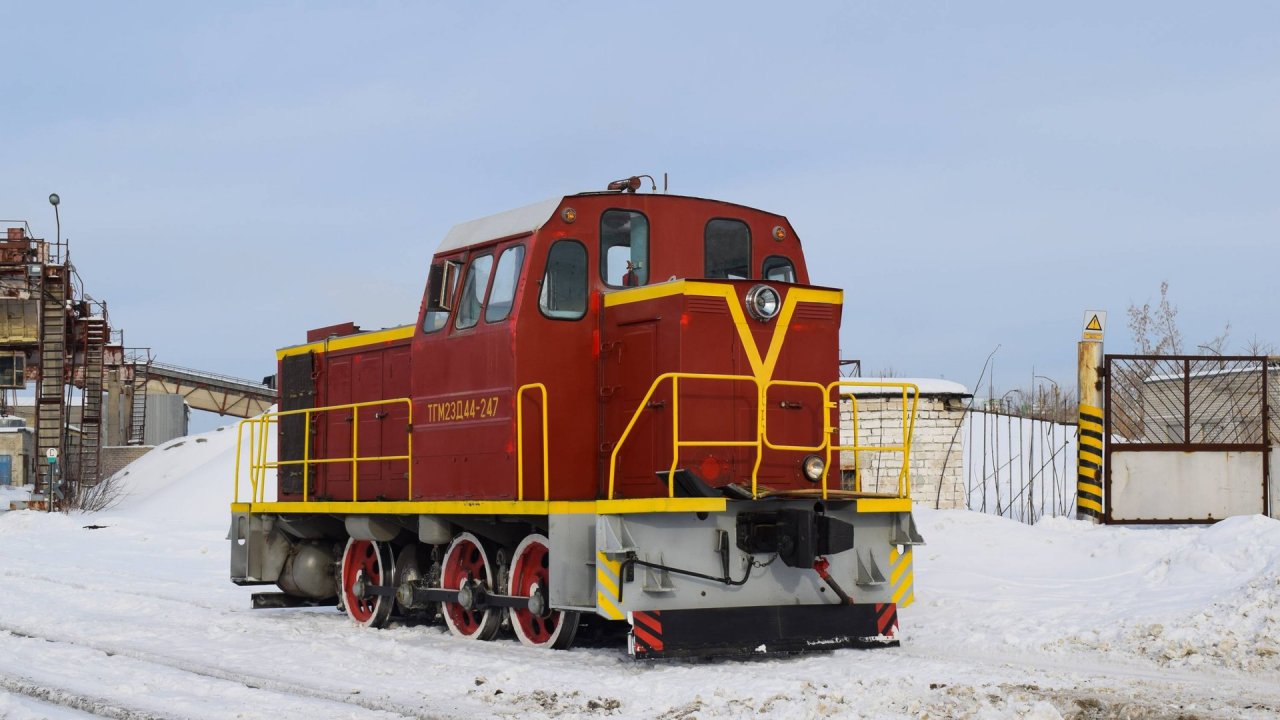 Тепловоз ТГМ23Д44-247. Маневровые работы.