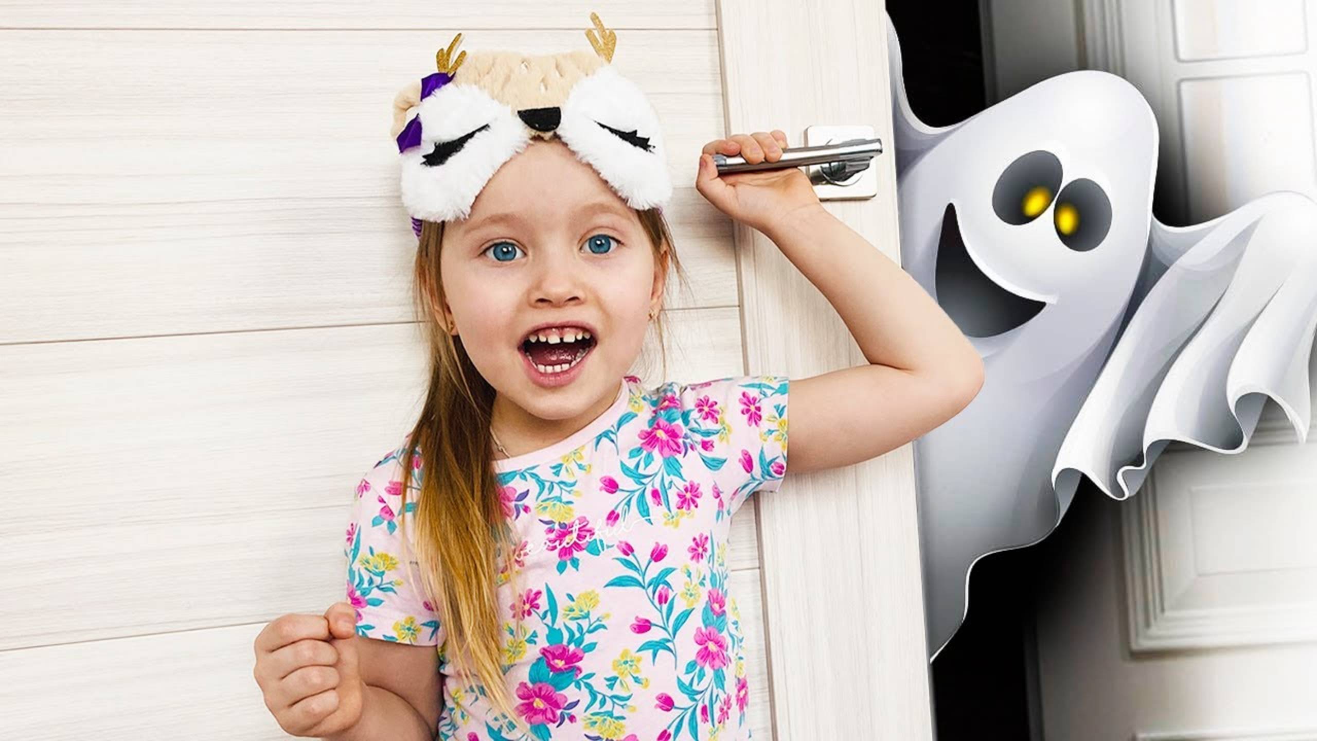 Милана и детская история на ночь