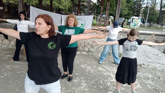 Фасциальная растяжка, Сухум