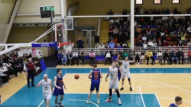 Тот самый баззер-биттер от Антона Бревнова