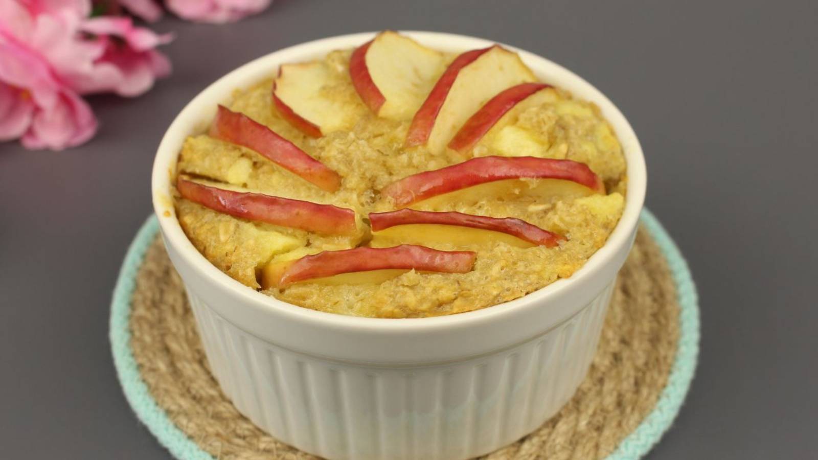 Быстрая ПП шарлотка. Без сахара! Без муки! Без масла!