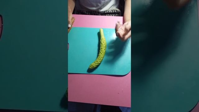 Огурцы на балконе. часть 2. Первый огурчик