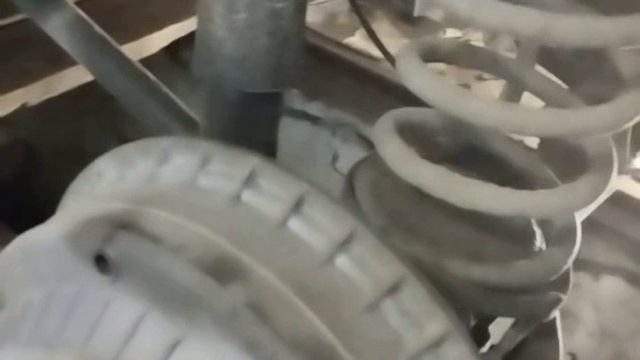 Замена задних реактивных тяг Нива Тревел