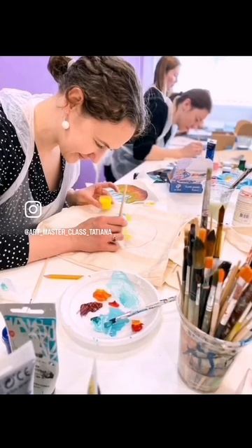 Мастер-класс по росписи футболок