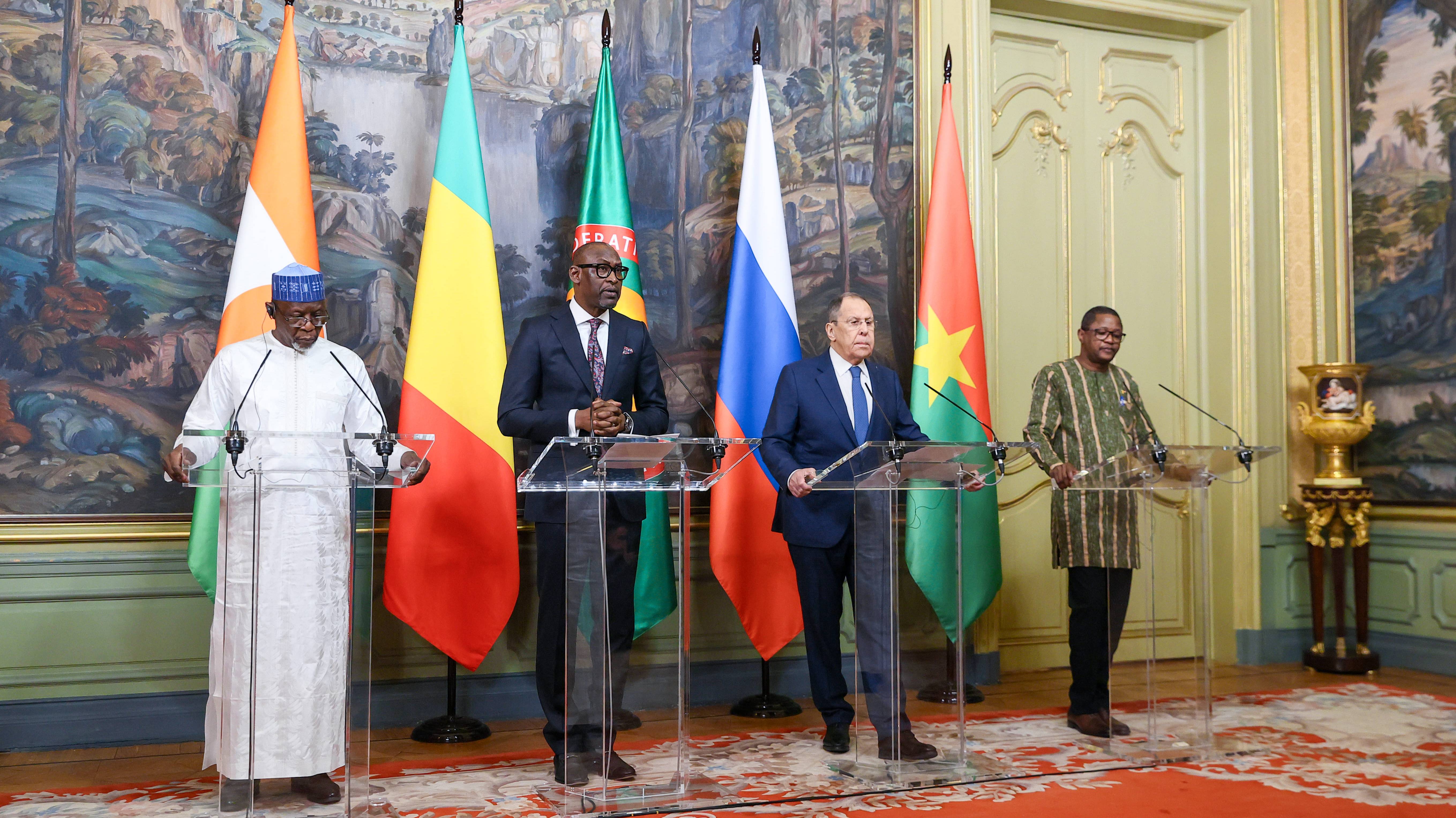 Пресс-конференция С.Лаврова по итогам встречи Россия – Конфедерация государств Сахеля