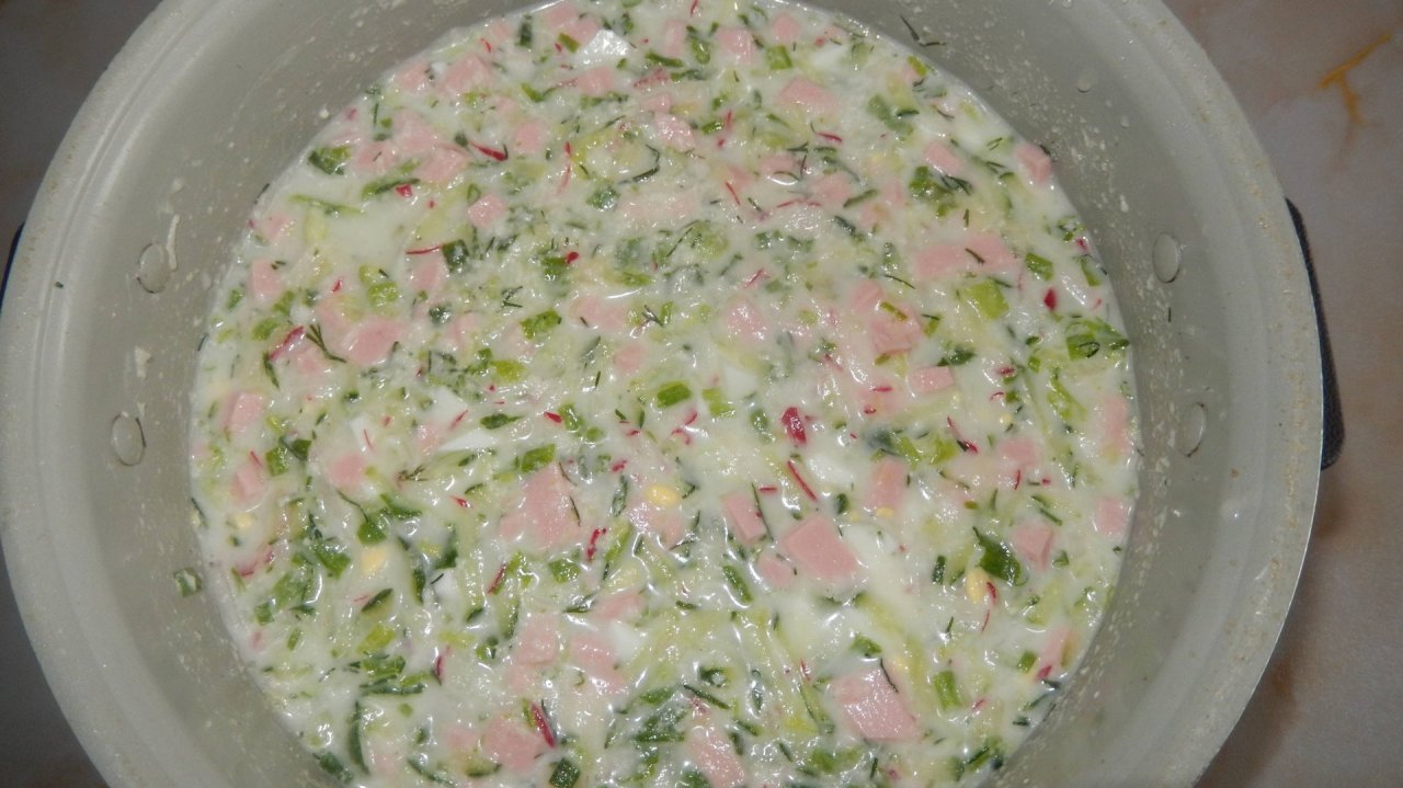 Рецепт. Весенняя окрошка на воде. Бабушкин рецепт.