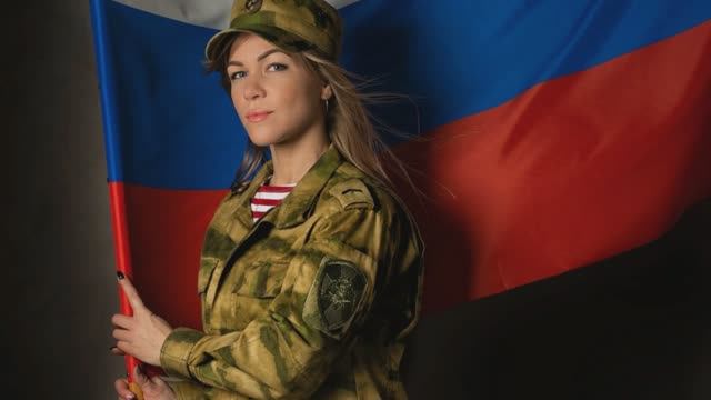 "Девчата! Да храни вас Бог!" Песни СВО, памяти военкора Анны Прокофьевой.