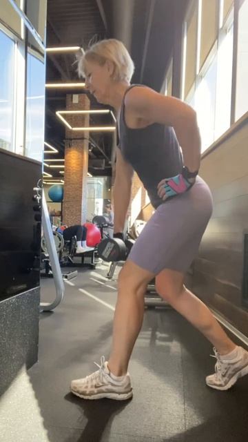 62 года. Силовая тренировка в клубе 2025-04-03