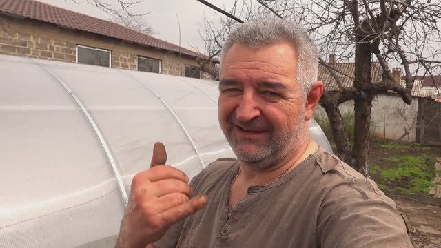 Киножурнал "Земля и глина" / Теплица, сад, огород и Игорь - растениевод))