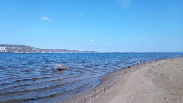 Саратовский пляж. 3 апреля 2025г.)